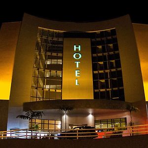 Ipe Center Hotel